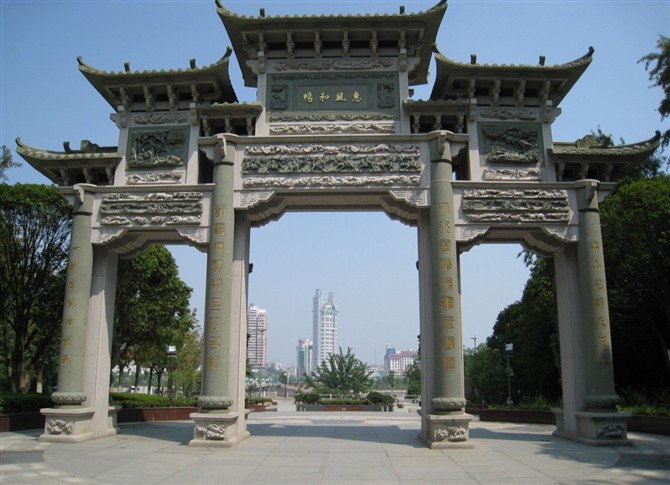 石雕牌坊