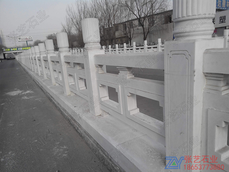 漢白玉橋面石護(hù)欄