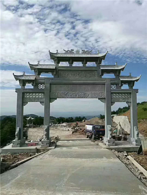 石雕牌坊