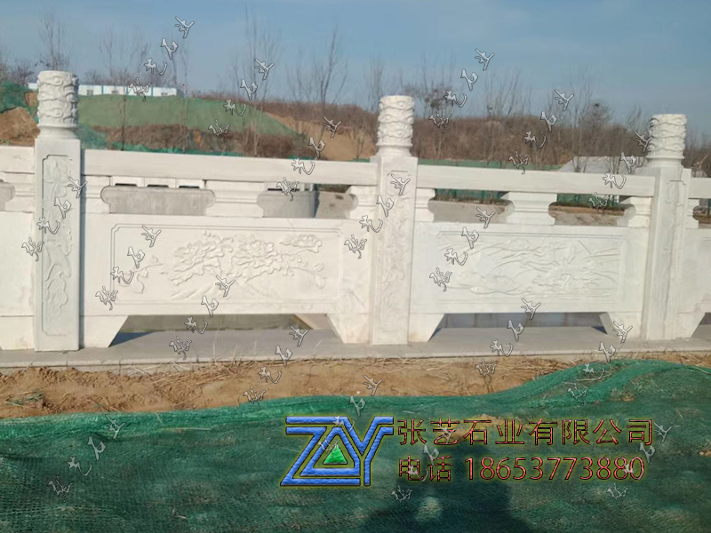 漢白玉欄桿