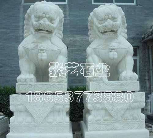石雕石獅